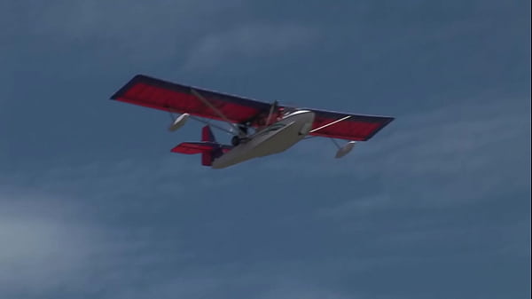 Nonton After She Was Done Blowing This Rod, She Got Down On All Fours And Let Him Fuck Her Hard From Behind thumbnail