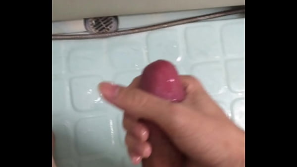 Play MP4 - Japanese gay cumshot