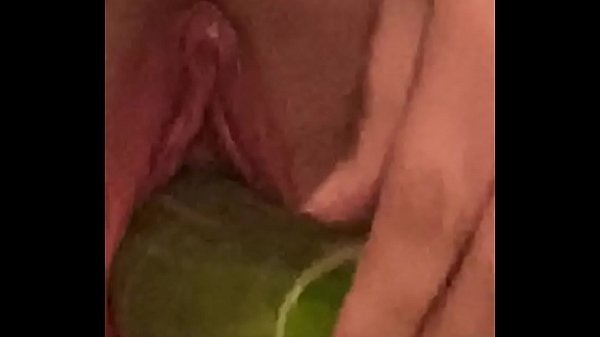 Play MP4 - Horny Teen Uses Cucumber as a Dildo