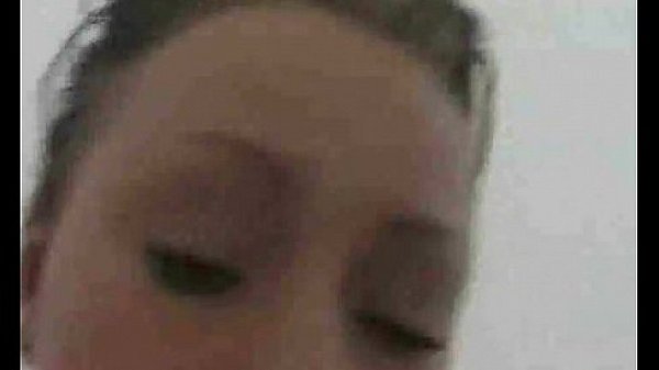 Nonton Ronni Fucks The Skinny Ariane thumbnail