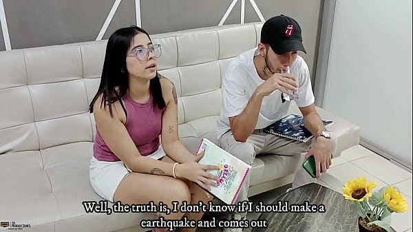 Latina Amateur Chupando Polla Y Tragando Leche thumbnail
