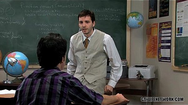 Wade Warren drills Skylar West 