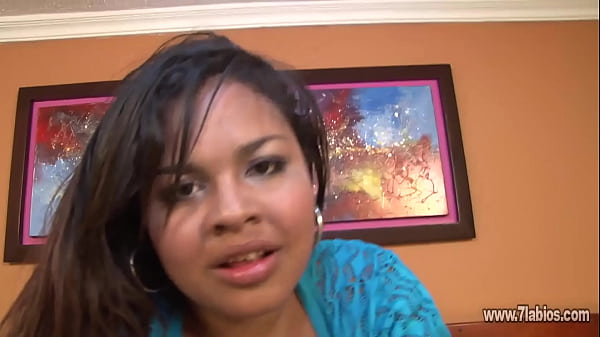 Hot latina has an incredible_fuck in_the hotel room