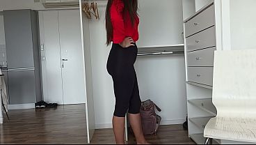 Nonton Stepmom Knows That Stepson Wants To Impregnate Her thumbnail