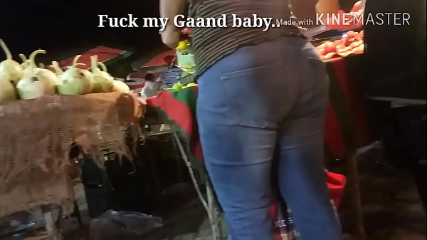 Indian_bomb gaand walk_2