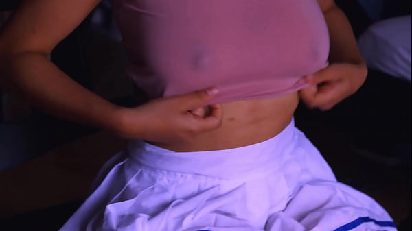 La Amiga Lo Envolvi&oacute; En Sus Brazos Con Ganas, Prometi&eacute;ndole Una Experiencia Fuerte Y Apasionada En El Apartamento Sin Parar Hasta Que Ambos Quedaran Completamente Satisfechos. thumbnail