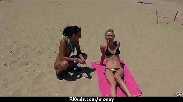 Nonton Money Makes Her Cheat On A Perfect Guy 5 thumbnail