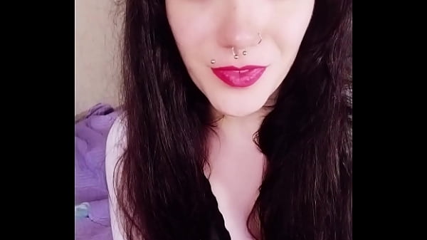 Nonton Backstage Of A Hot Brunette thumbnail