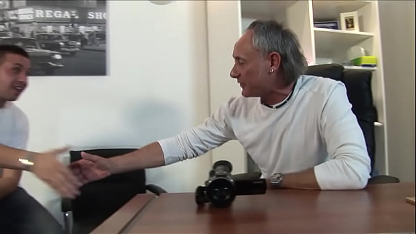 Nonton Demi Delia Fucked By Ben Dover & Keiran Lee thumbnail