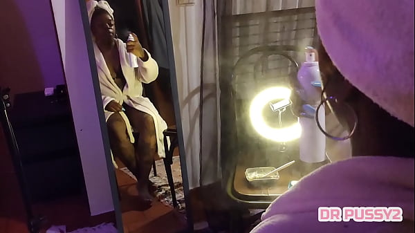 SHE GOT CUCUMBER SURPRISE FROMHER HOUSEMATE WHILE GETTING HERSPA TREATMENT