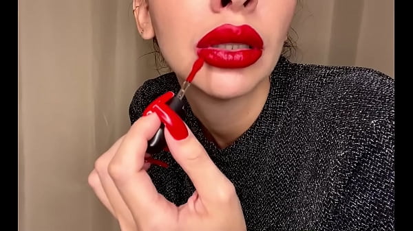 Play MP4 - Oral com batom vermelho