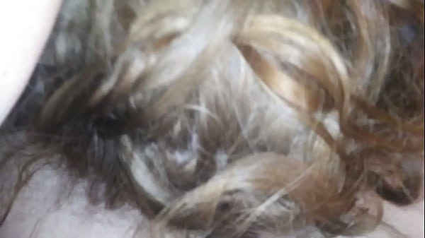 Play MP4 - Getting a blow job