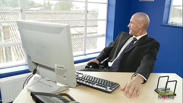 Slutty blonde milf secretary is having an affair with her boss in the office she is willing to give him the best blow job ever even better than his wife at home