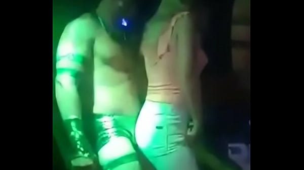 Rubia Argenta en boliche parte 2 