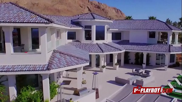 Young swingers are_so selective to_decide the lovers to fuck