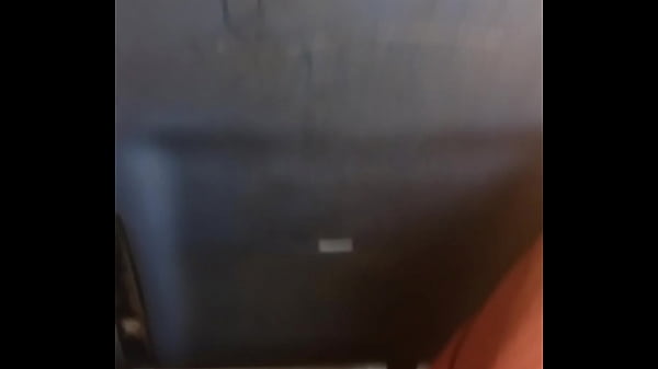 Play MP4 - No bus&comma; com aquele tesao&period;