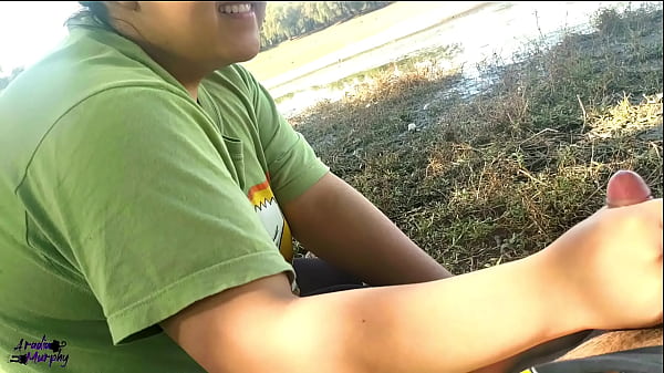 Play MP4 - Mamada en el Lago en publico