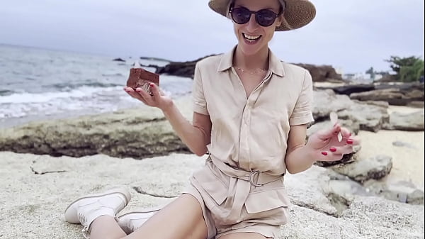 Play MP4 - Eating Choco Cake on Diamond Blue Beach SFW