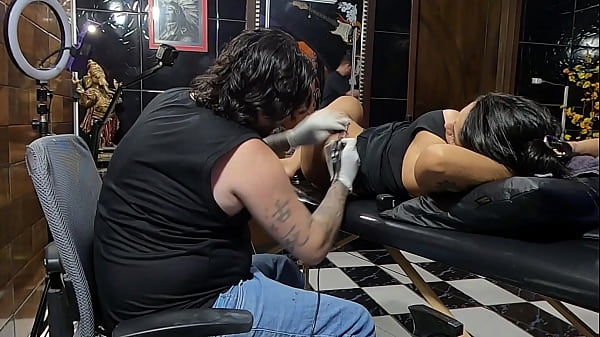 Oops buraco errado querida Mas_continua