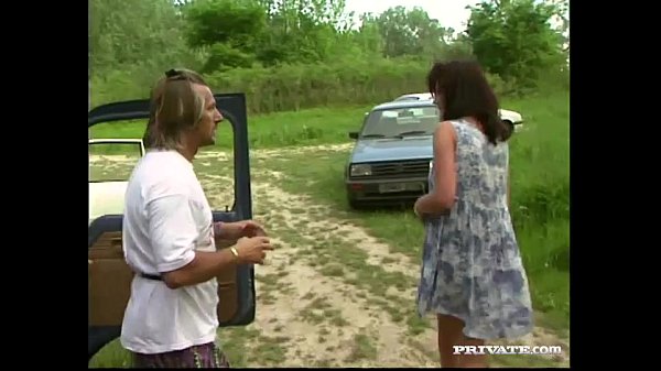 Sweet NicoleEnjoys_in a Hardcore Threesome