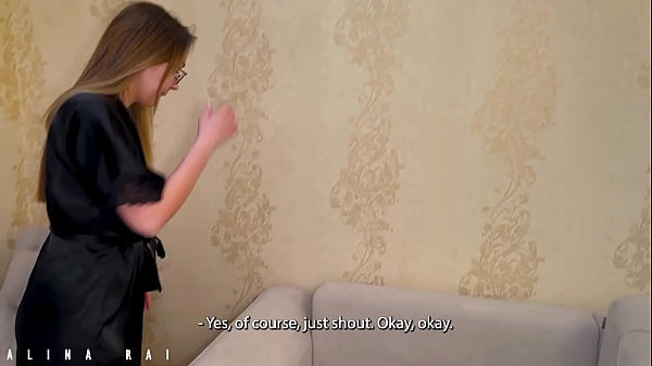 Play MP4 - Fucked a stepmom with a big ass who got her hand stuck in the couch