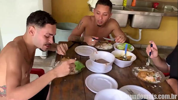 Play MP4 - Os caras largam o trabalho pra fazer putaria &lpar;bastidores&rpar;