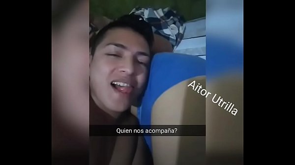 Play MP4 - Llenando j&oacute;venes latinos de semen