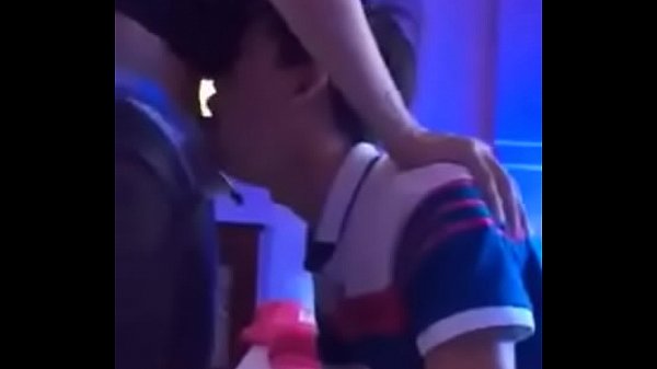 Bot B&uacute; Cu Khuong Pham 1 thumbnail