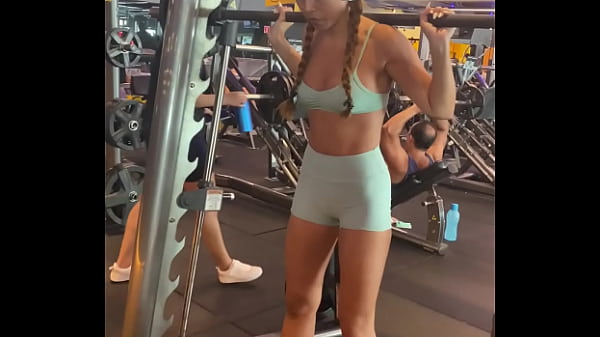 Play MP4 - Gym with me