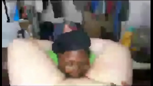 Play MP4 - Dick sucker