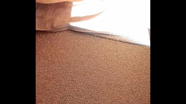 Lips and clit exposed 