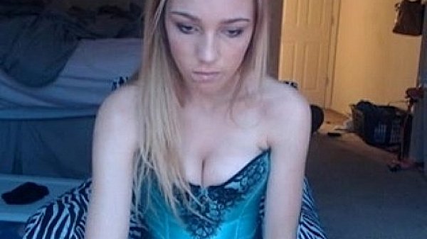 Cam Girl With Big Tits 25 thumbnail