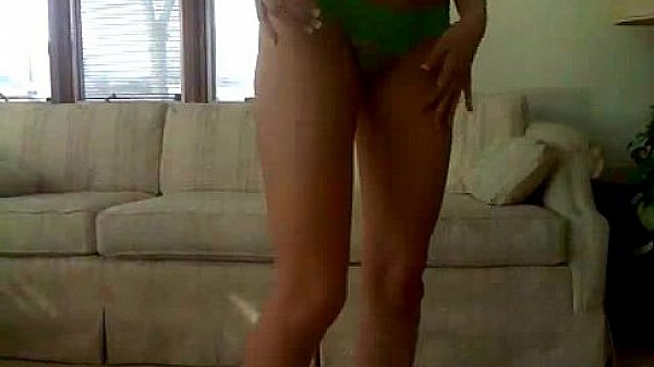 Petite girl is super sexy in wet panties 