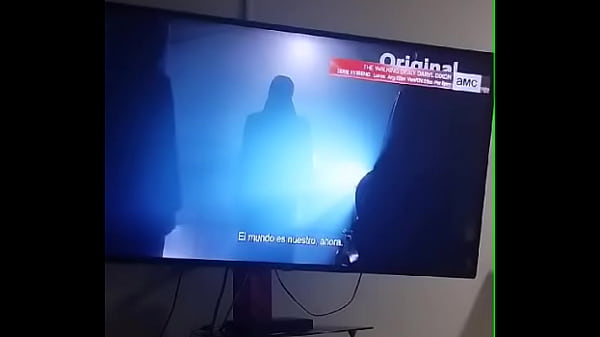 Chico sale sin ser visto 