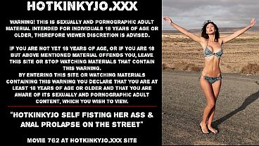 Nonton Hkj Fisting & Anal Prolapse thumbnail