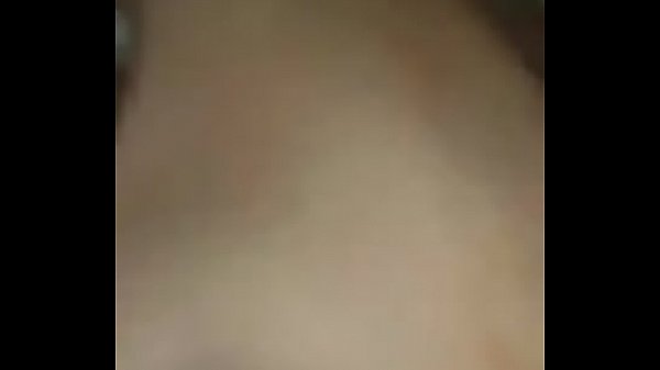 Ella tocandose_pensandome