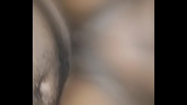 I fuck her till she squirt and beg me to stop 