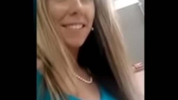 Nonton Girl Masturbating On Webcam - Scortx.com thumbnail