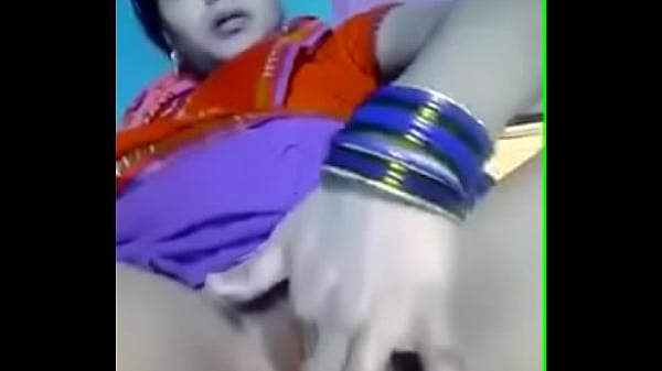 Facebook Girl_Fingering Her Pussy