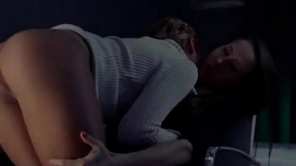 Nonton Mobile 1091097 thumbnail