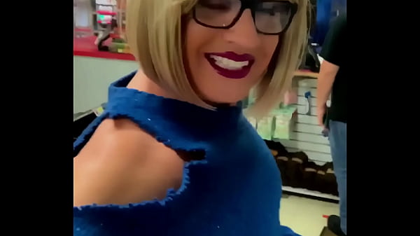 HOT! Khaki Shortshorts, Pretty Trangirl, Sissy Crossdresser, CINDIE LOVE, public convenience store! 