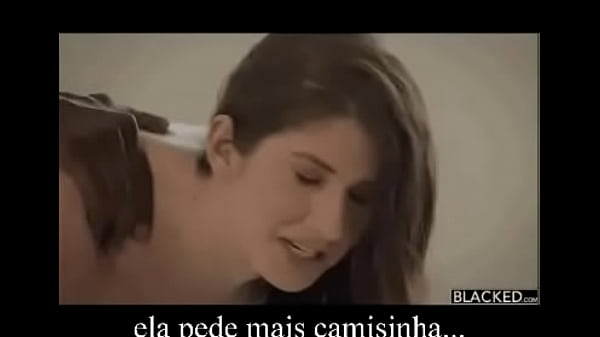 Play MP4 - Corno chega em casa do trabalho e flagra a esposa dando pra outro macho