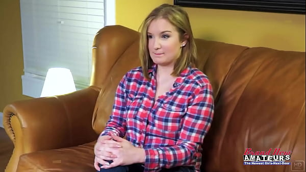 Nonton Busty Blonde Lottie Peers Gets Her Pussy And Butt Hole Deeply Fucked! thumbnail