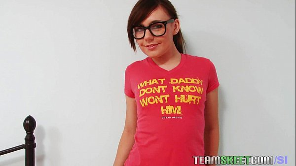 SoloInterviews brunette_teen Kacie Jamesstrip tease masturbating