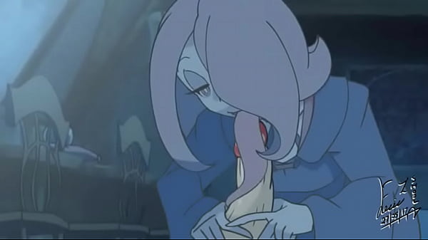 Sucy la zorra chupa honguitos 