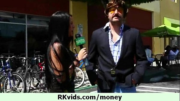 Suck me for money 30