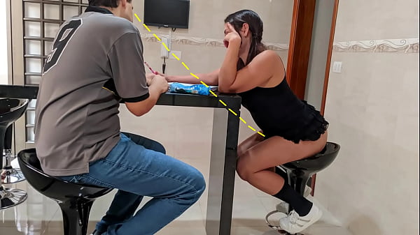 Estudante pede para_seu professor lhe ensinar matemática e_o safadose aproveita daanula inocente