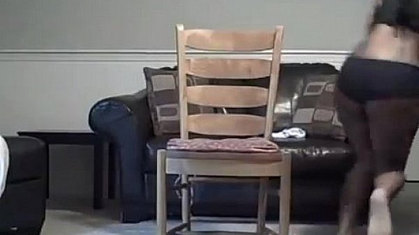 Dem Country Girls Twerking To One Cheek 