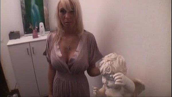 4113603 bigtits german blond homemade porn