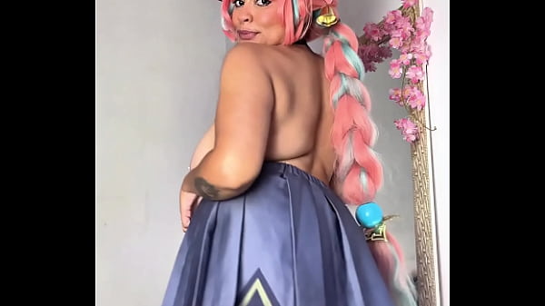 Cute chubby varessa cosplayer striptease massive farts in mini skirt then naked 